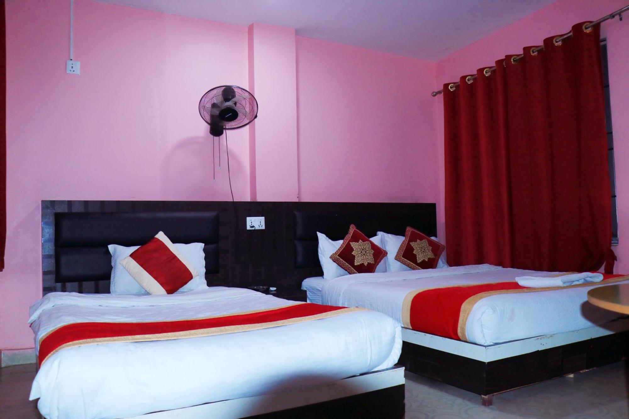 Hotel Megha Heritage Surkhet المظهر الخارجي الصورة